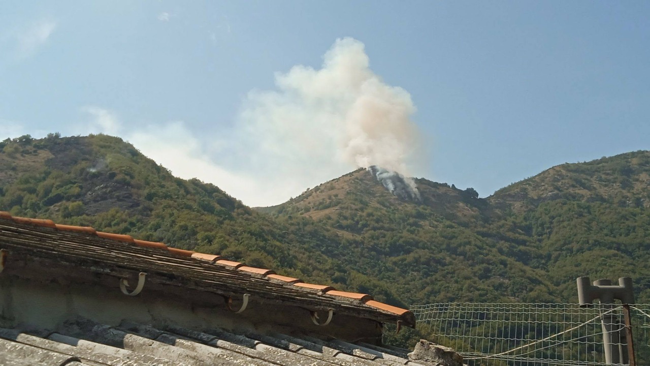 Incendi sulle alture di Sori