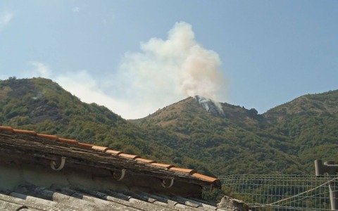 Incendi sulle alture di Sori