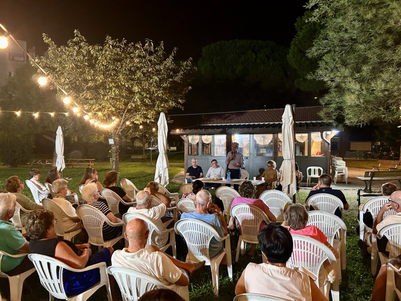 Dalla nuova scuola al sottopasso di Lapide, temi caldi all’incontro tra il Comune di Sestri e i residenti a Pila