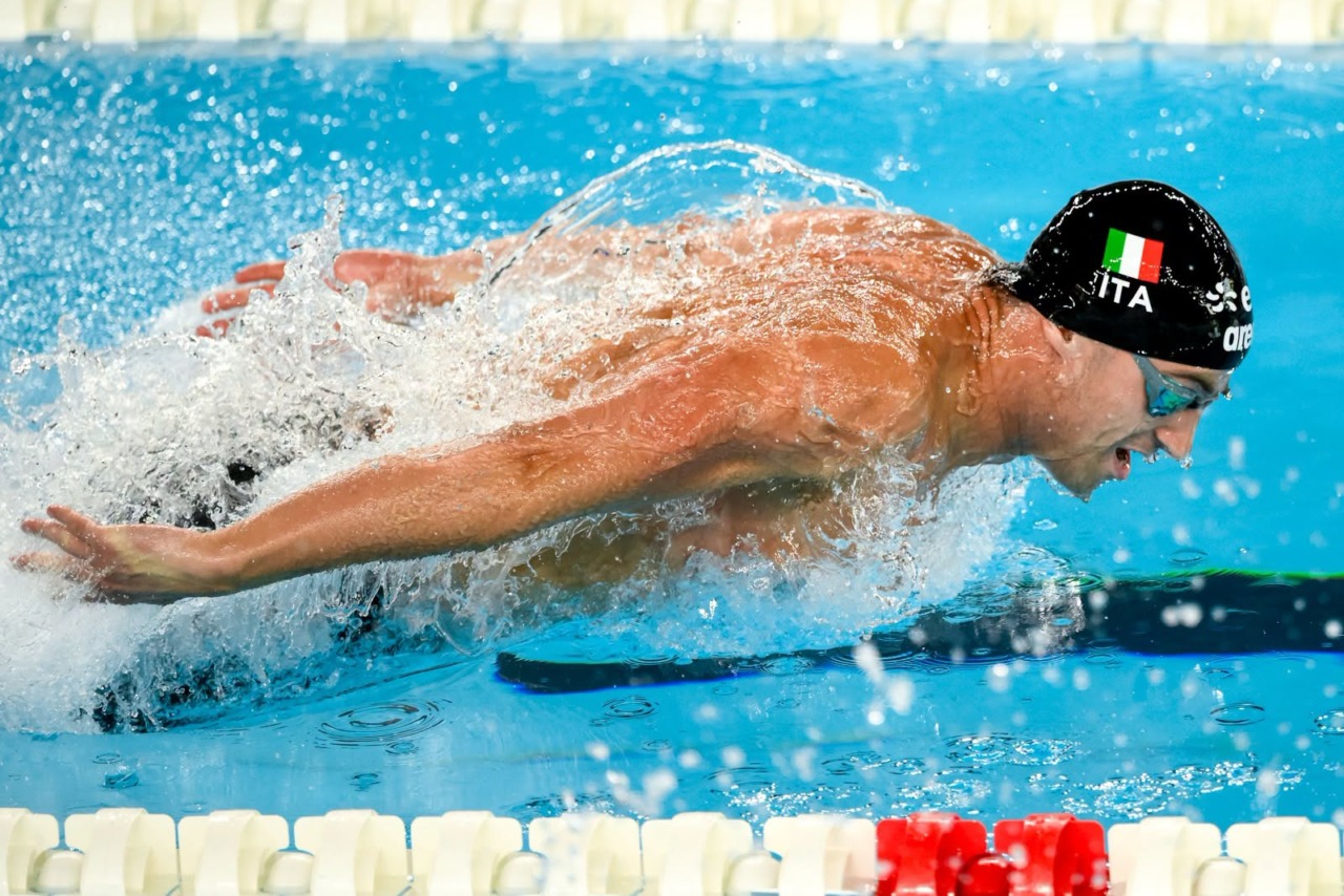Europei di Parigi: Alberto Razzetti vola in finale nei 400 misti. Stasera la caccia alla medaglia