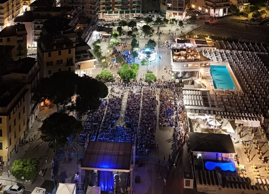 Recco, quasi 3mila spettatori per il concerto dei Tiromancino