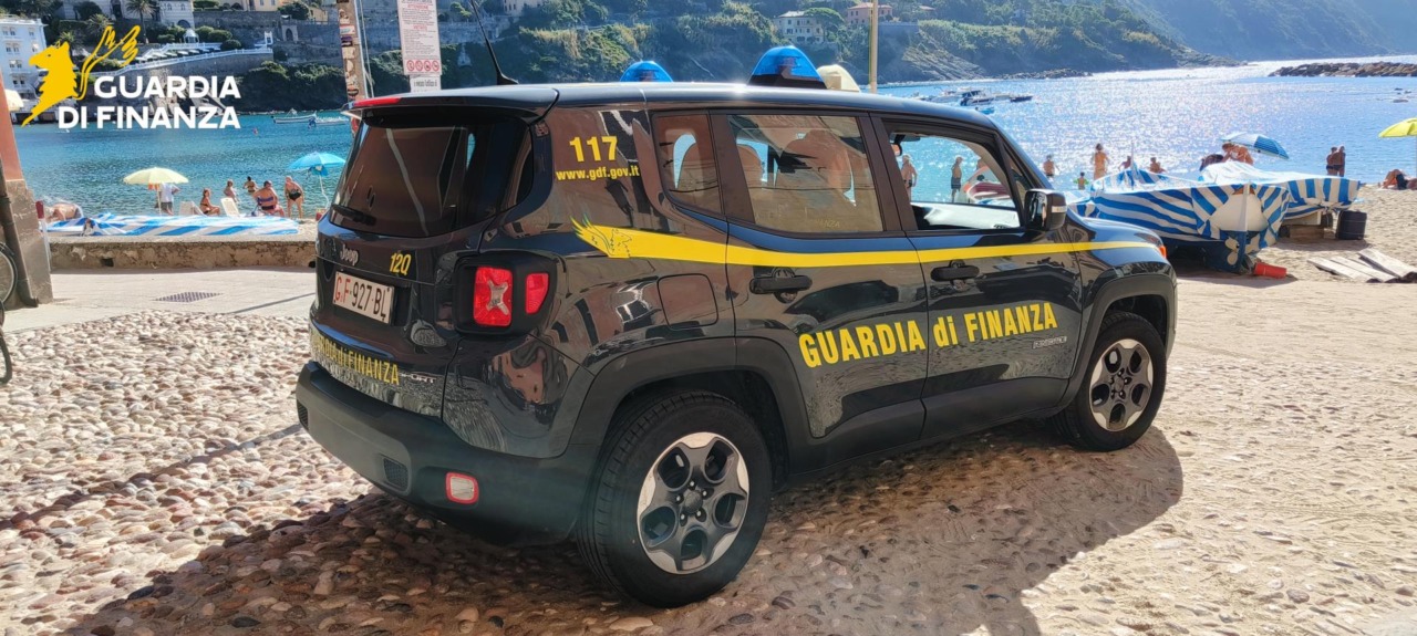 Controlli estivi della Guardia di Finanza nel Tigullio, scoperta una struttura abusiva per camper e roulotte