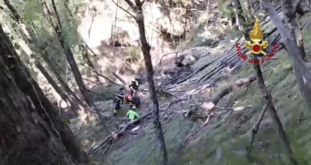 Caduta nei boschi a Neirone: morta 81enne al San Martino