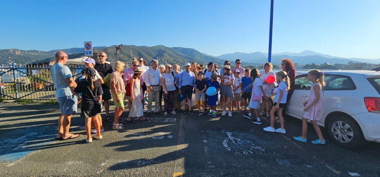 Sestri: i bimbi rifugiati ucraini in gita sul Leudo