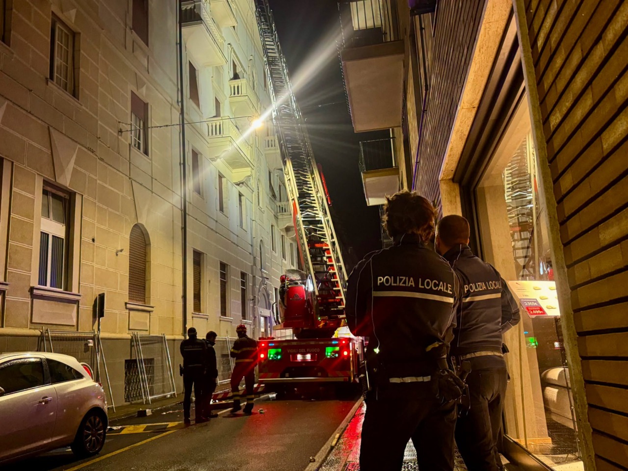 Maltempo, frane e alberi caduti: disagi e strade chiuse nel Levante