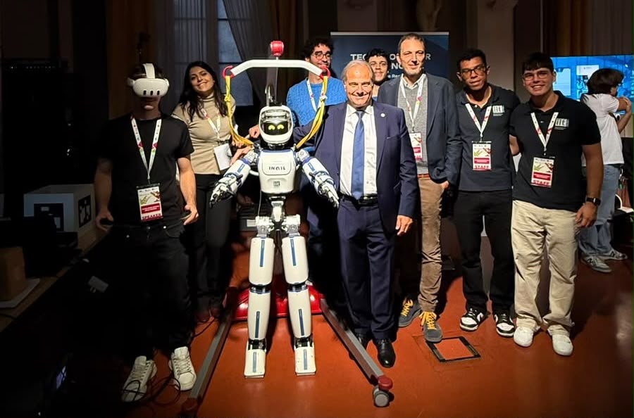 Al Festival delle Regioni la Liguria presenta ergoCub, il robot progettato per ridurre i rischi sul lavoro