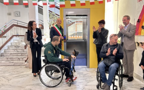 Inaugurato il nuovo ascensore alla scuola primaria Mazzini Est di Chiavari